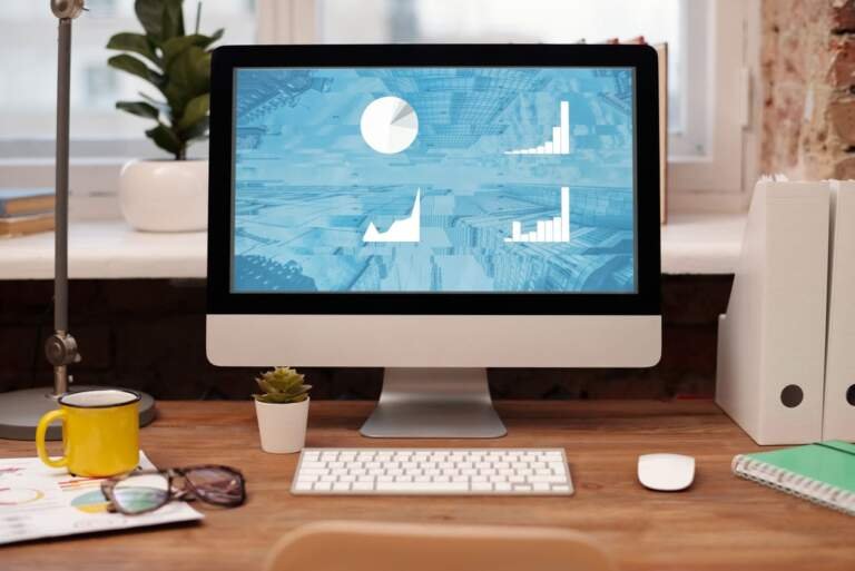 Work That Doesn’t Wear You Out: Health, Perfectionism and Systems That Run Themselves