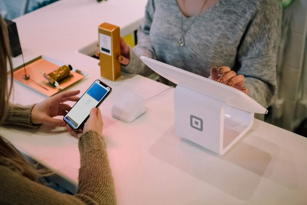 Productizing Your Services: The Subscription Model for Mom Entrepreneurs